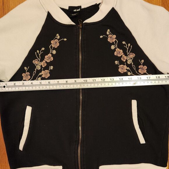 Y2K Wet Seal Bomber Jacket, Black & Cream Zip-Up Floral Embroidery, Varsity Sz L - Picture 6 of 9